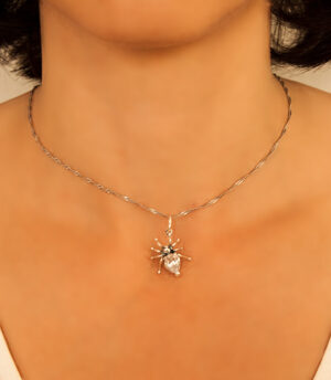 Strieborný prívesok so zirkónmi 39032 Pavúk