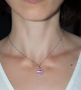 Strieborný prívesok so zirkónmi – Malinka okrúhla 39006 ružová na retiazke