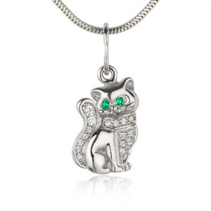 Strieborný prívesok so zirkónmi – Mačiatko Chantilly